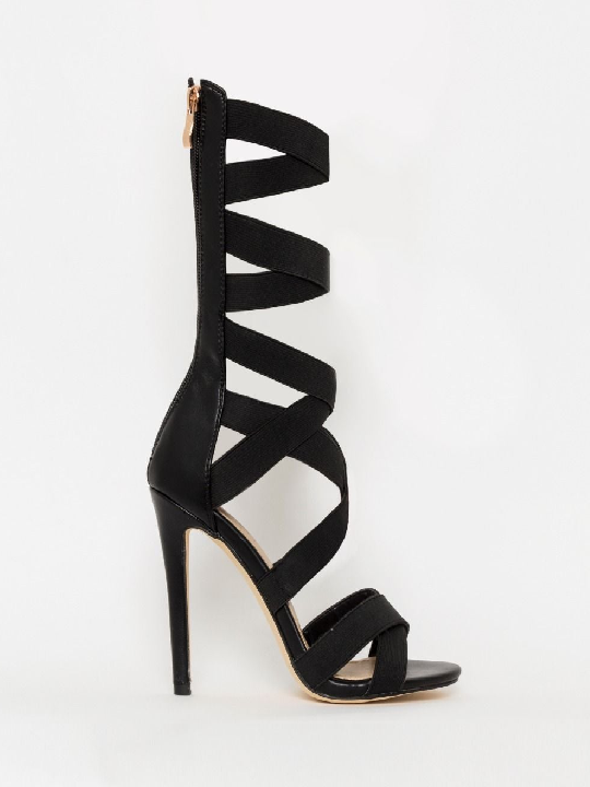 Черные сандалии Stappy Stiletto